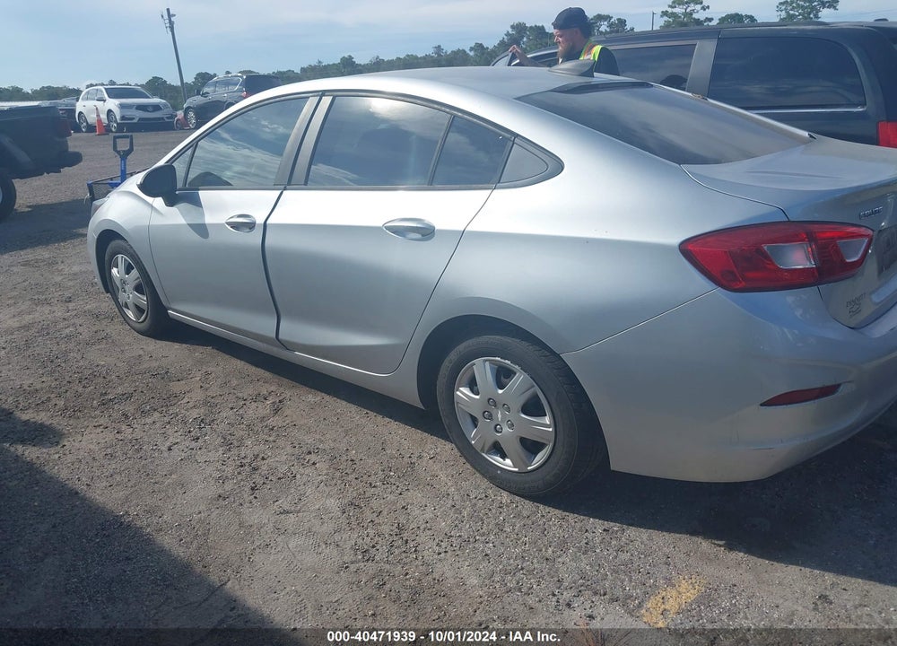 2018 CHEVROLET CRUZE LS AUTO VIN: 1G1BC5SM5J7188125