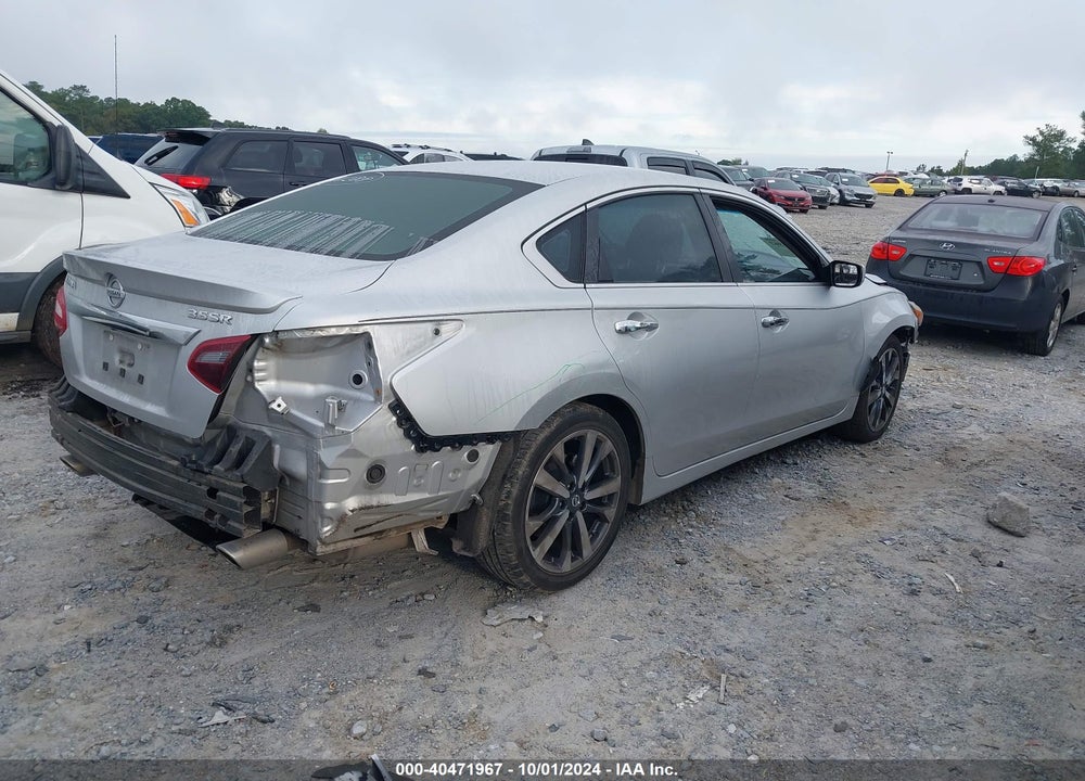 2017 NISSAN ALTIMA 3.5 SR VIN: 1N4BL3AP0HC140790