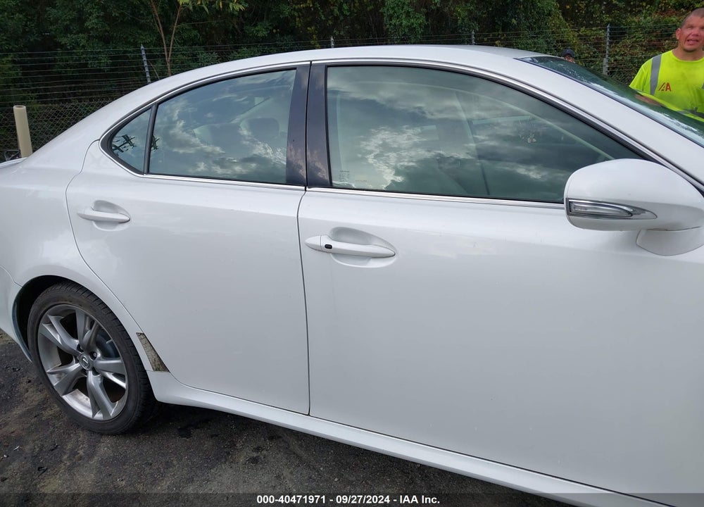 2010 LEXUS IS 250 VIN: JTHBF5C26A5120633