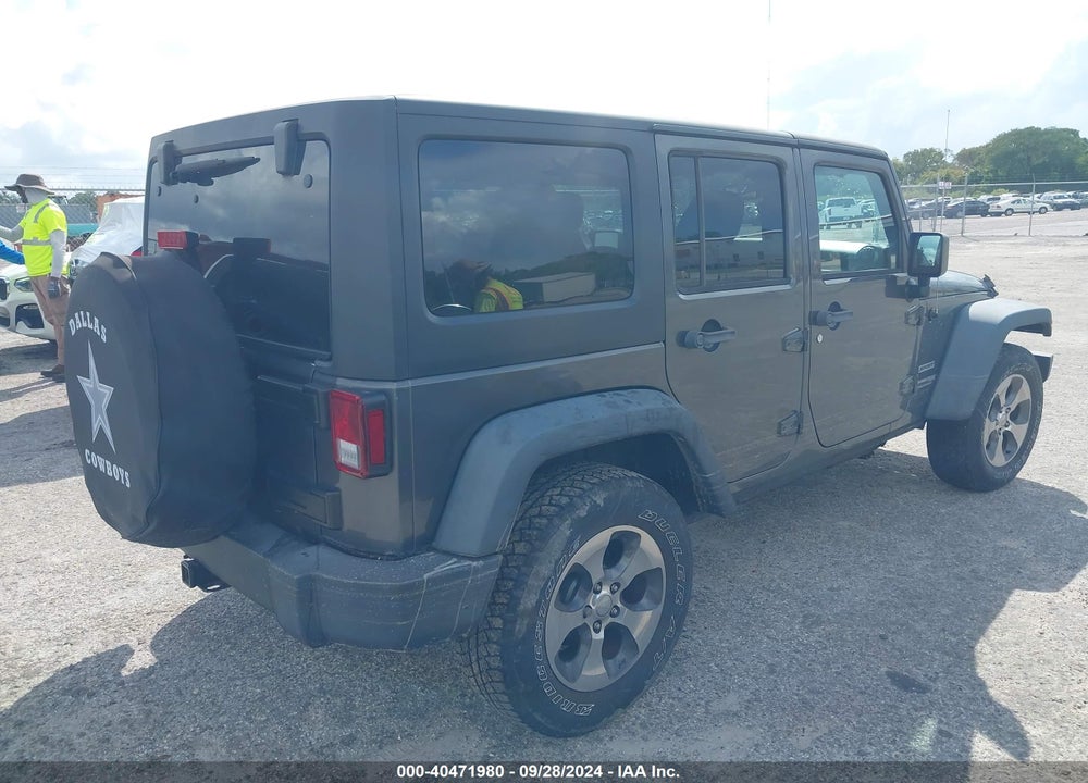 2018 JEEP WRANGLER JK UNLIMITED SPORT S 4X4 VIN: 1C4BJWDG7JL806465