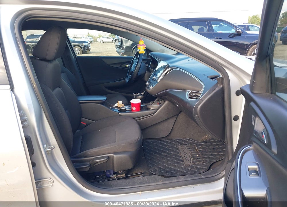 2018 CHEVROLET MALIBU LT VIN: 1G1ZD5ST1JF174442
