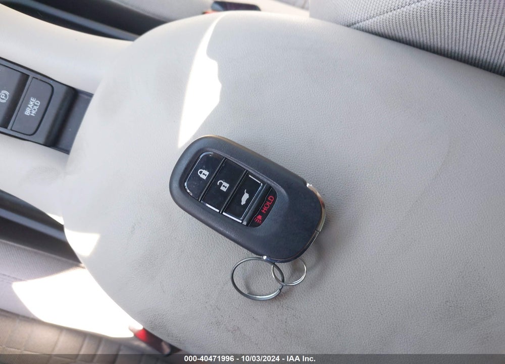 2024 HONDA HR-V 2WD LX VIN: 3CZRZ1H35RM711750