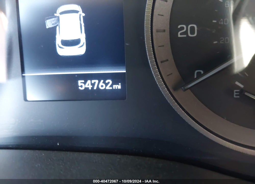 2021 HYUNDAI TUCSON SE VIN: KM8J23A45MU411194