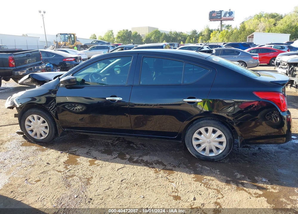 2018 NISSAN VERSA 1.6 SV VIN: 3N1CN7AP4JL818471