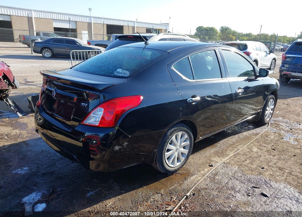 2018 NISSAN VERSA 1.6 SV VIN: 3N1CN7AP4JL818471
