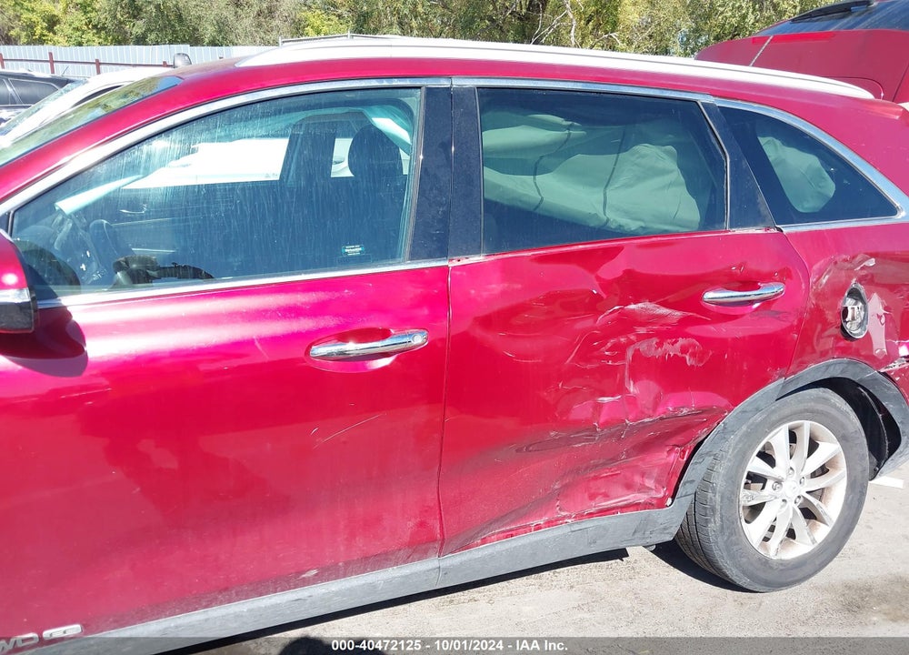2017 KIA SORENTO VIN: 5XYPGDA50HG216688