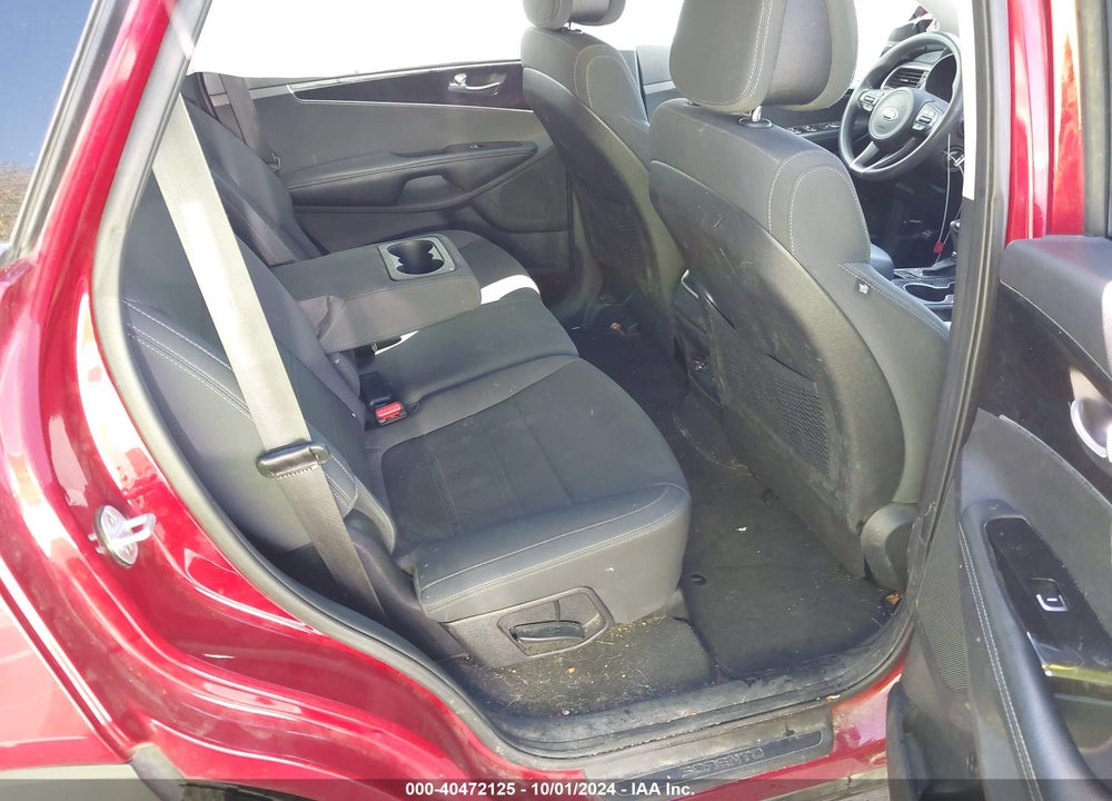 2017 KIA SORENTO VIN: 5XYPGDA50HG216688