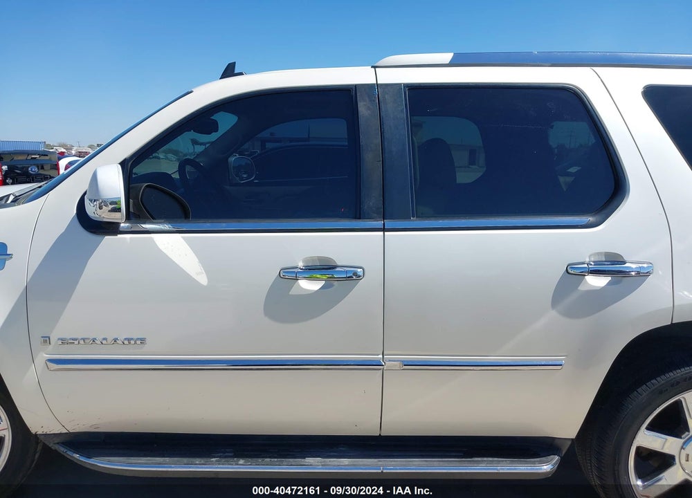 2008 CADILLAC ESCALADE STANDARD VIN: 1GYFK63898R181447