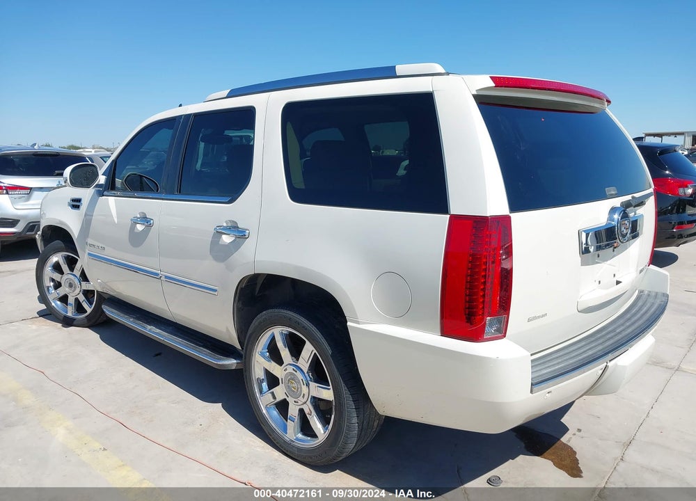2008 CADILLAC ESCALADE STANDARD VIN: 1GYFK63898R181447