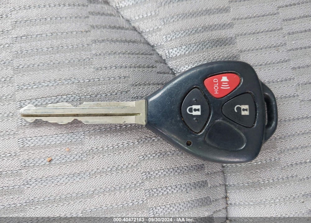 2011 TOYOTA RAV4 VIN: 2T3ZF4DV3BW077740
