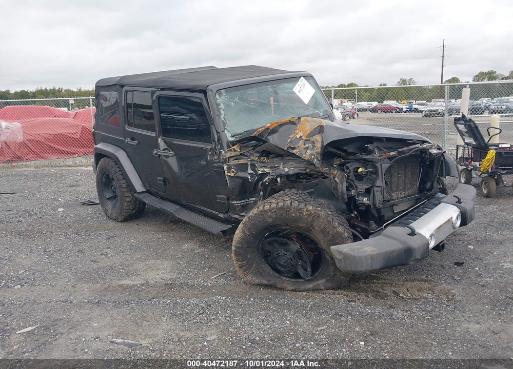 2010 JEEP WRANGLER UNLIMITED SAHARA VIN: 1J4BA5H16AL137597