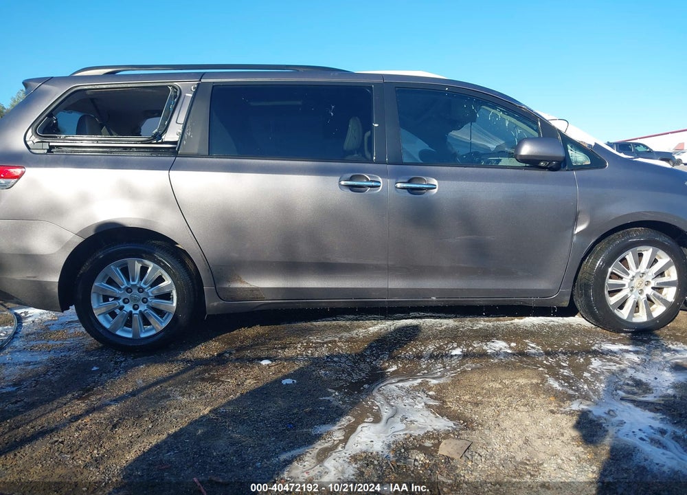 2011 TOYOTA SIENNA LIMITED V6 VIN: 5TDYK3DC2BS058520