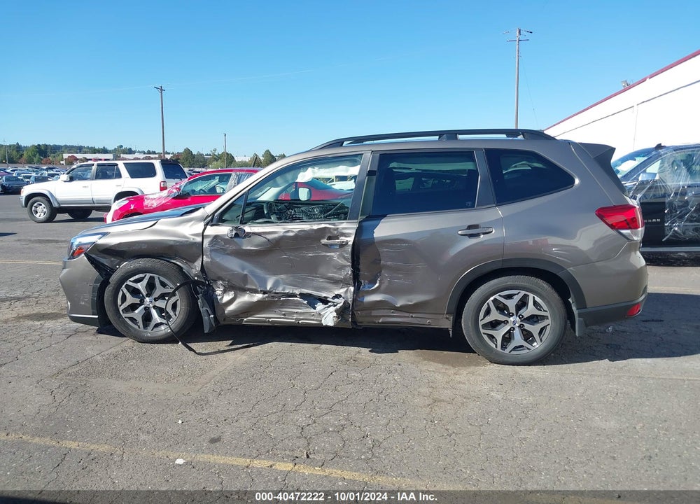 2020 SUBARU FORESTER VIN: JF2SKAJC9LH533926