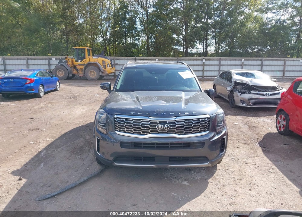 2020 KIA TELLURIDE S VIN: 5XYP64HCXLG021598