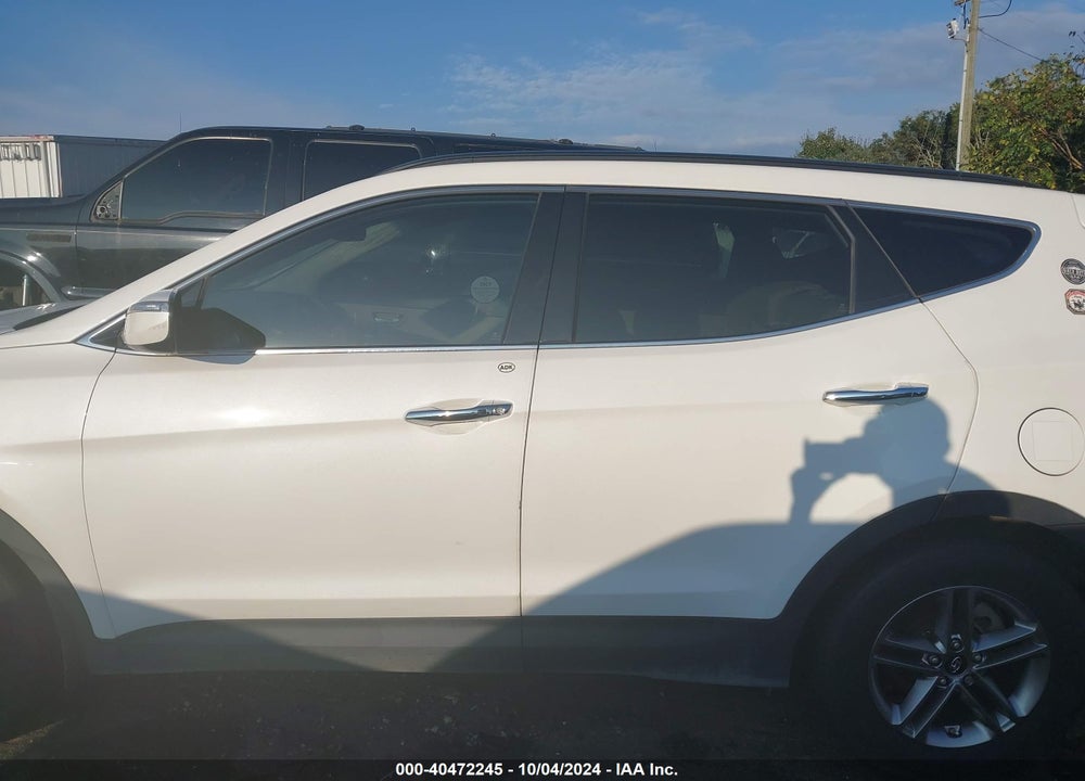 2017 HYUNDAI SANTA FE SPORT 2.4L VIN: 5NMZU3LB8HH006344