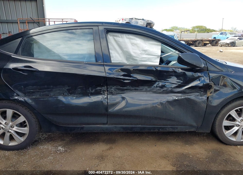 2013 HYUNDAI ACCENT GLS VIN: KMHCU4AEXDU329575
