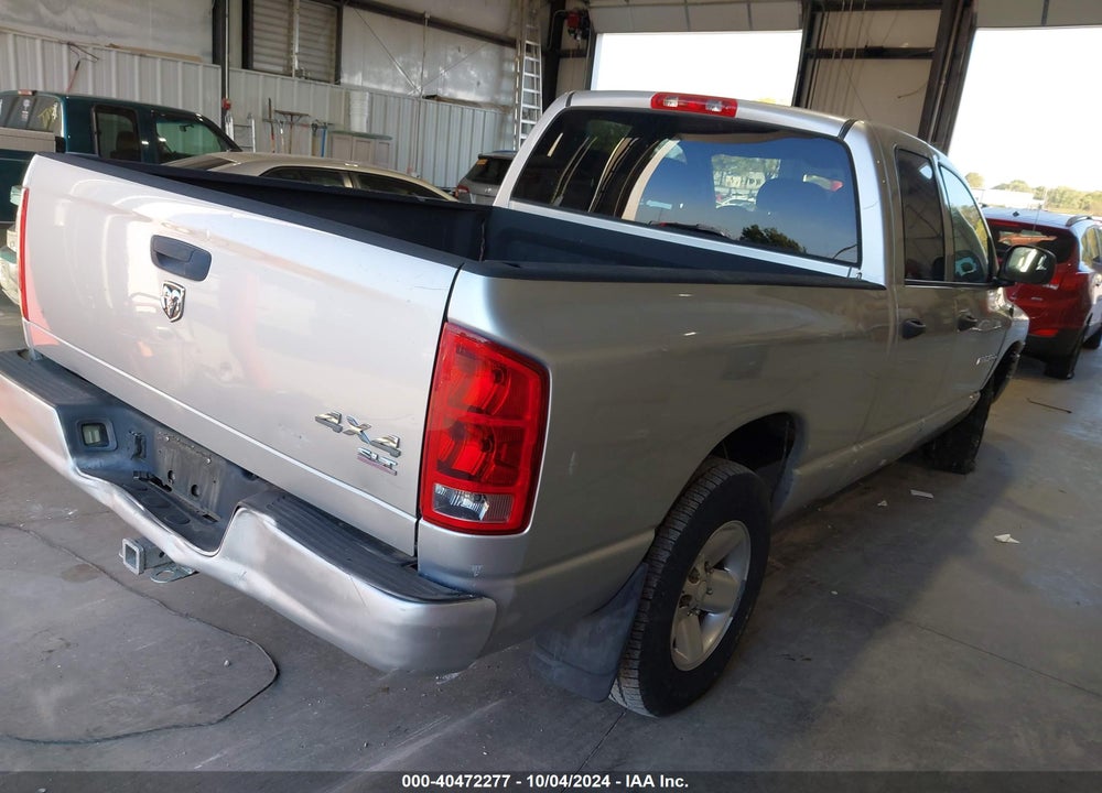 2005 DODGE RAM 1500 SLT/LARAMIE VIN: 1D7HU18D05J623520