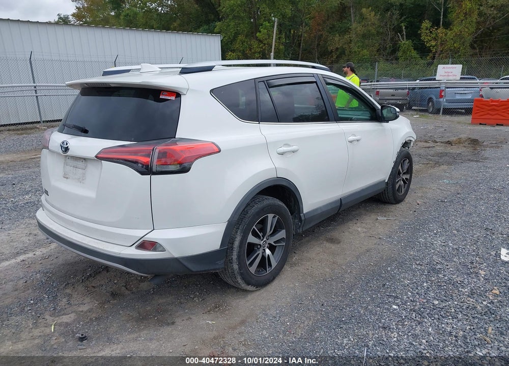 2016 TOYOTA RAV4 XLE VIN: 2T3WFREV0GW274659
