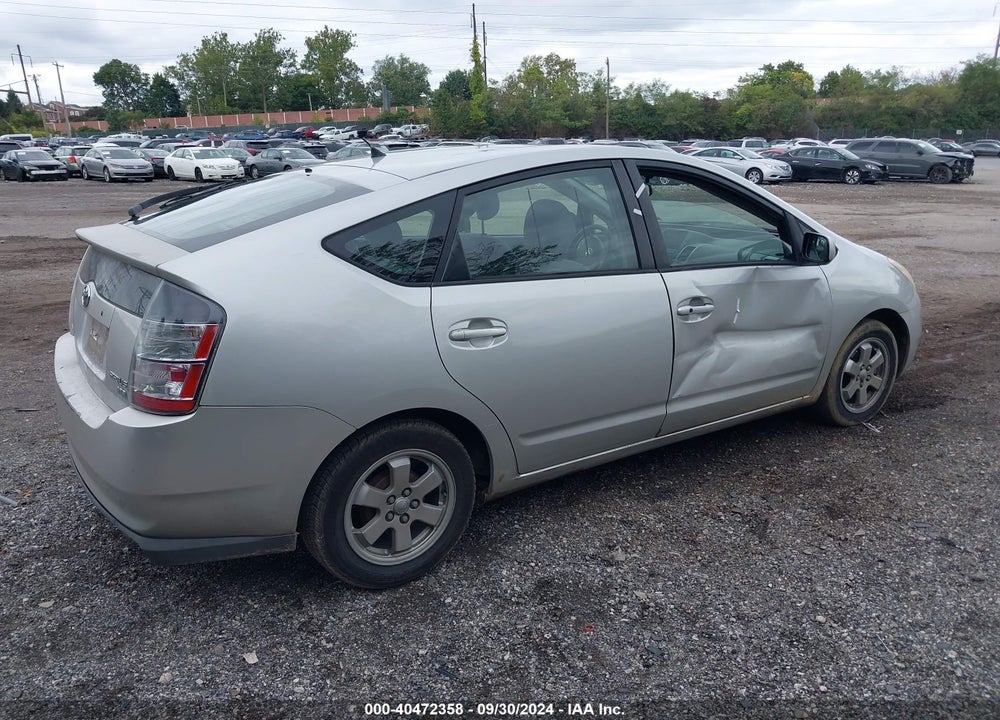 2005 TOYOTA PRIUS VIN: JTDKB20U157053077
