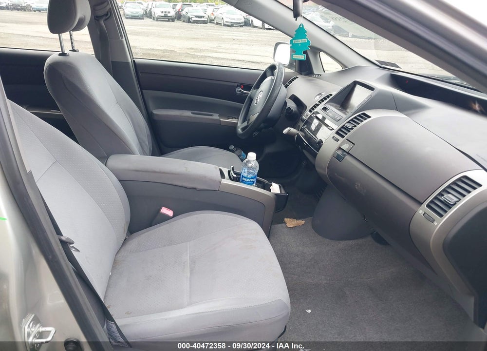 2005 TOYOTA PRIUS VIN: JTDKB20U157053077