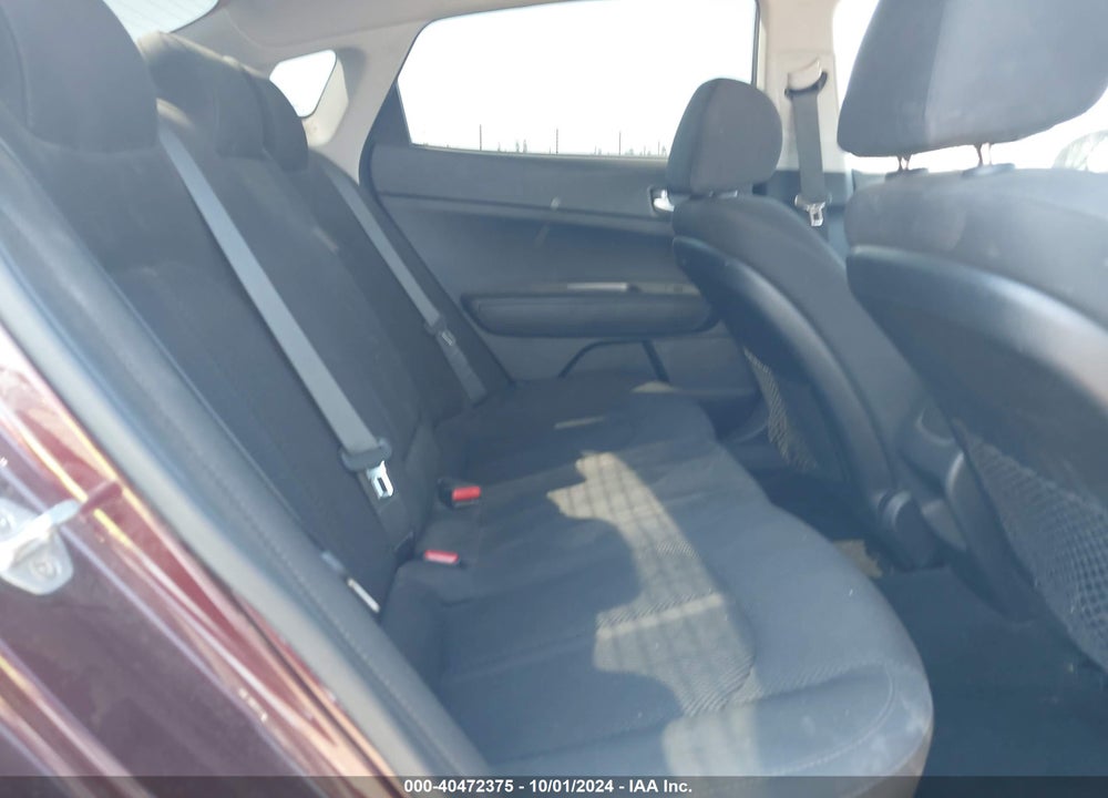 2019 KIA OPTIMA LX VIN: 5XXGT4L30KG309262