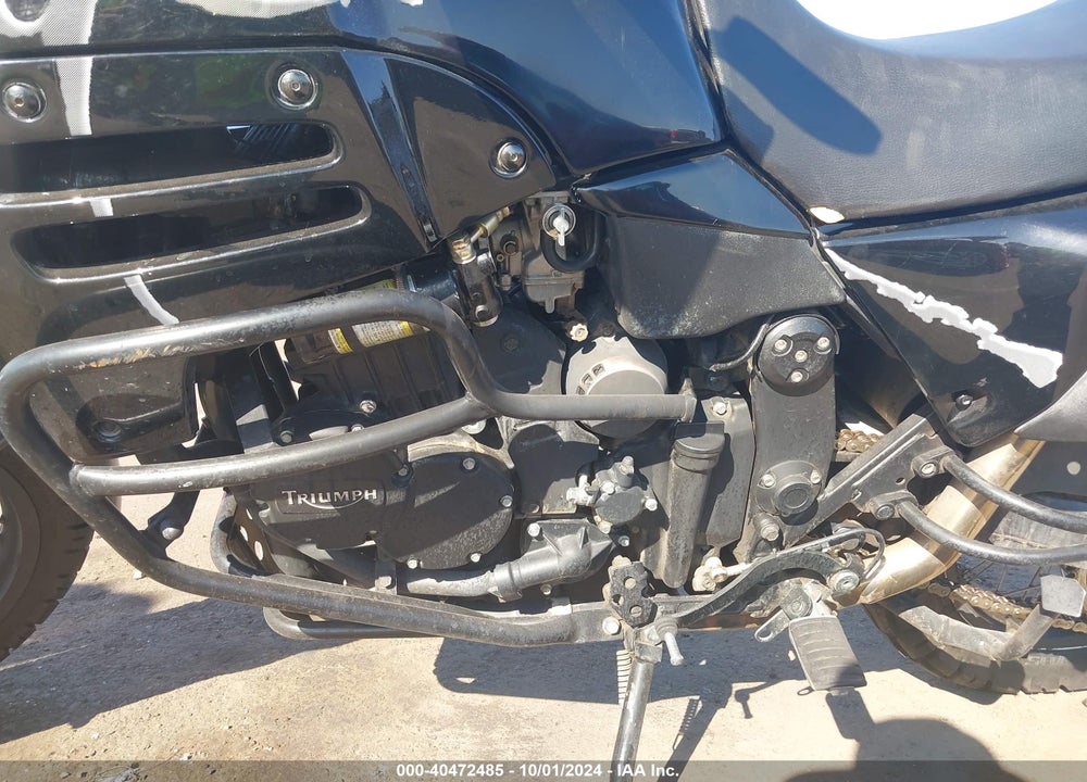 1995 TRIUMPH MOTORCYCLE TIGER VIN: SMT385DH7SJ018853