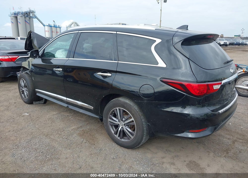 2018 INFINITI QX60 VIN: 5N1DL0MM8JC516415