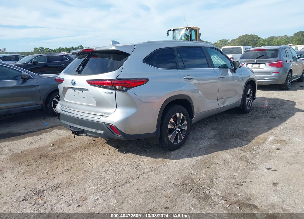 2023 TOYOTA HIGHLANDER HYBRID XLE VIN: 5TDKBRCH1PS585574