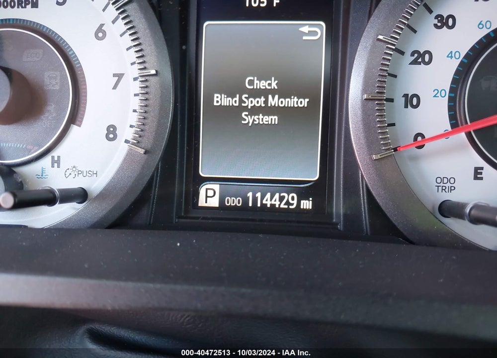 2015 TOYOTA SIENNA SE 8 PASSENGER VIN: 5TDXK3DC4FS642757