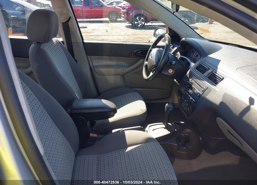 2007 FORD FOCUS S/SE/SES VIN: 1FAFP34N67W315394