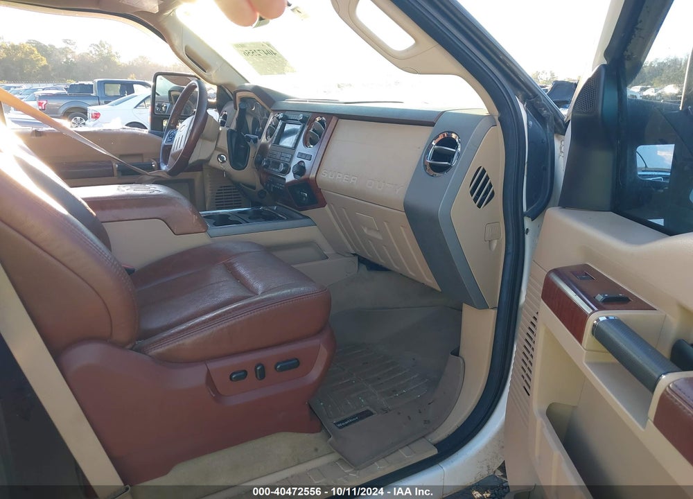 2011 FORD F-250 LARIAT VIN: 1FT7W2BT4BEB13598