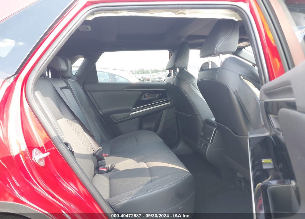 2023 TOYOTA BZ4X XLE VIN: JTMAAAAA9PA022453