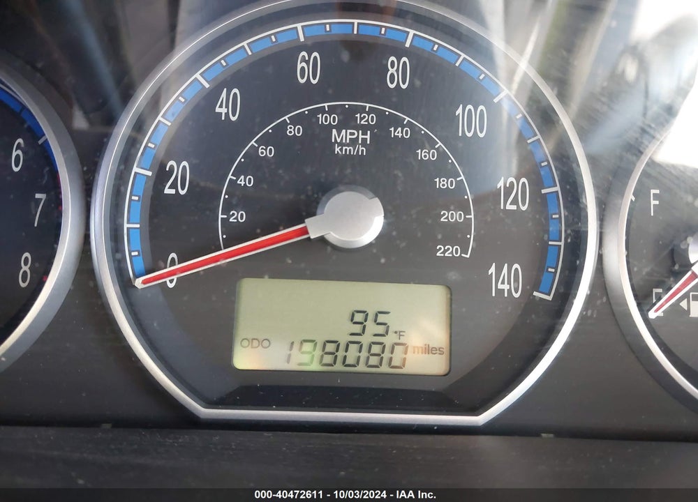 2009 HYUNDAI SANTA FE GLS VIN: 5NMSG13D49H288305