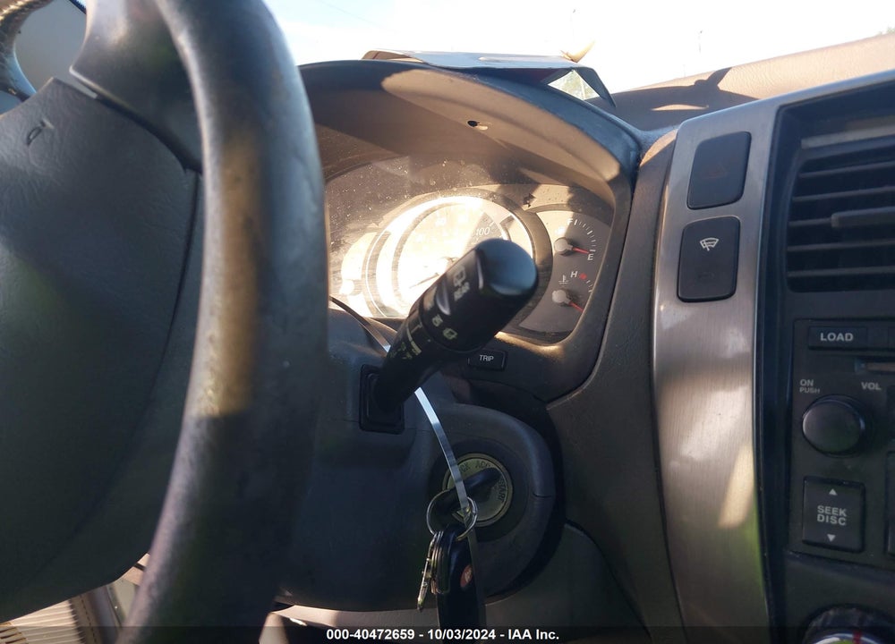 2005 HYUNDAI TUCSON GLS/LX VIN: KM8JN12D15U222750