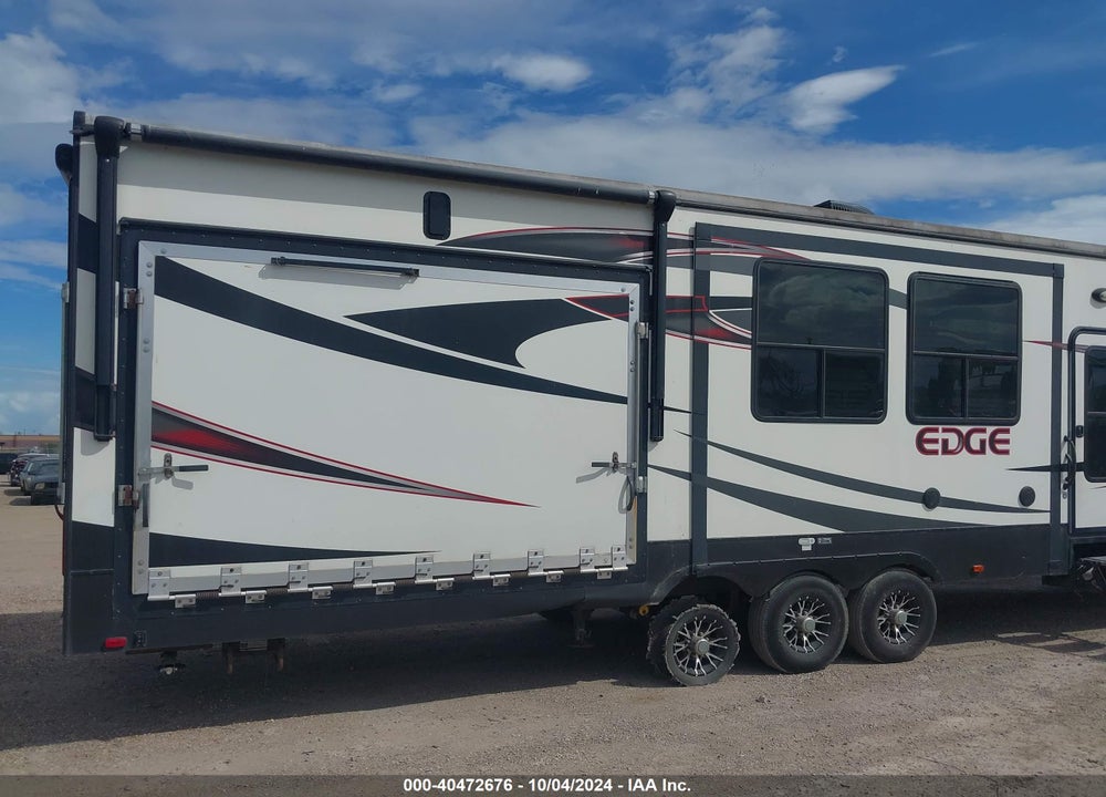 2016 HEARTLAND EDGE M-397 VIN: 5SFCG4433GE302770