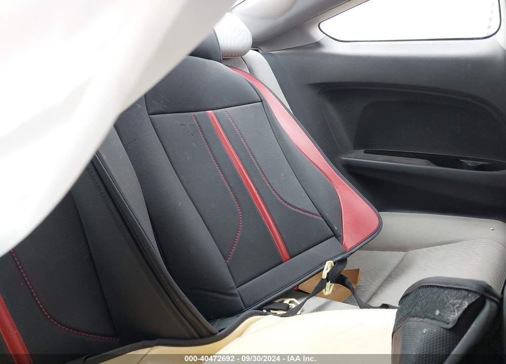 2014 HONDA CIVIC LX VIN: 2HGFG3B58EH516384