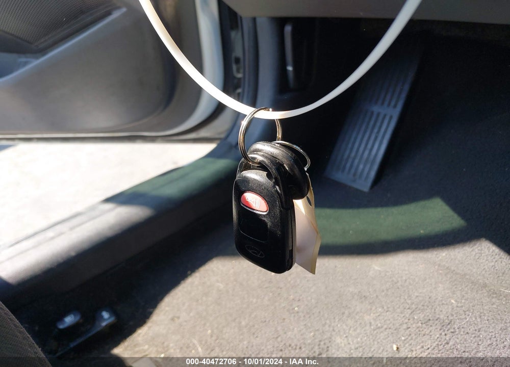 2015 HYUNDAI ELANTRA SE VIN: 5NPDH4AE3FH568217