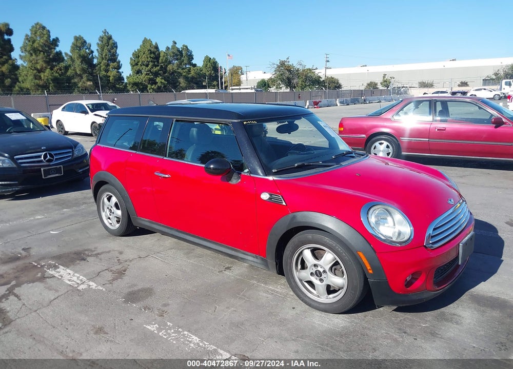 2011 MINI COOPER CLUBMAN VIN: WMWZF3C57BT188271