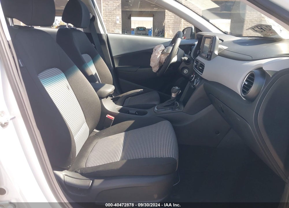 2020 HYUNDAI KONA SE VIN: KM8K1CAA8LU494499