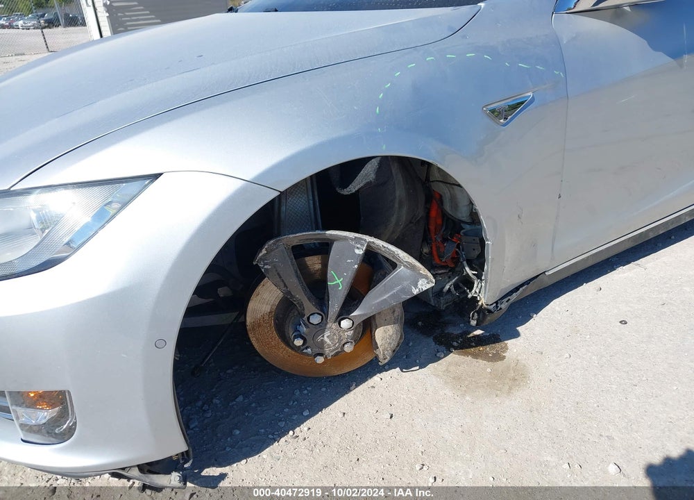 2015 TESLA MODEL S 70D/85D/P85D VIN: 5YJSA1H2XFFP74753