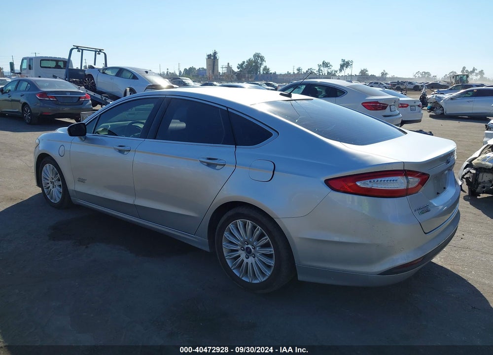 2016 FORD FUSION ENERGI SE LUXURY VIN: 3FA6P0PU1GR215479