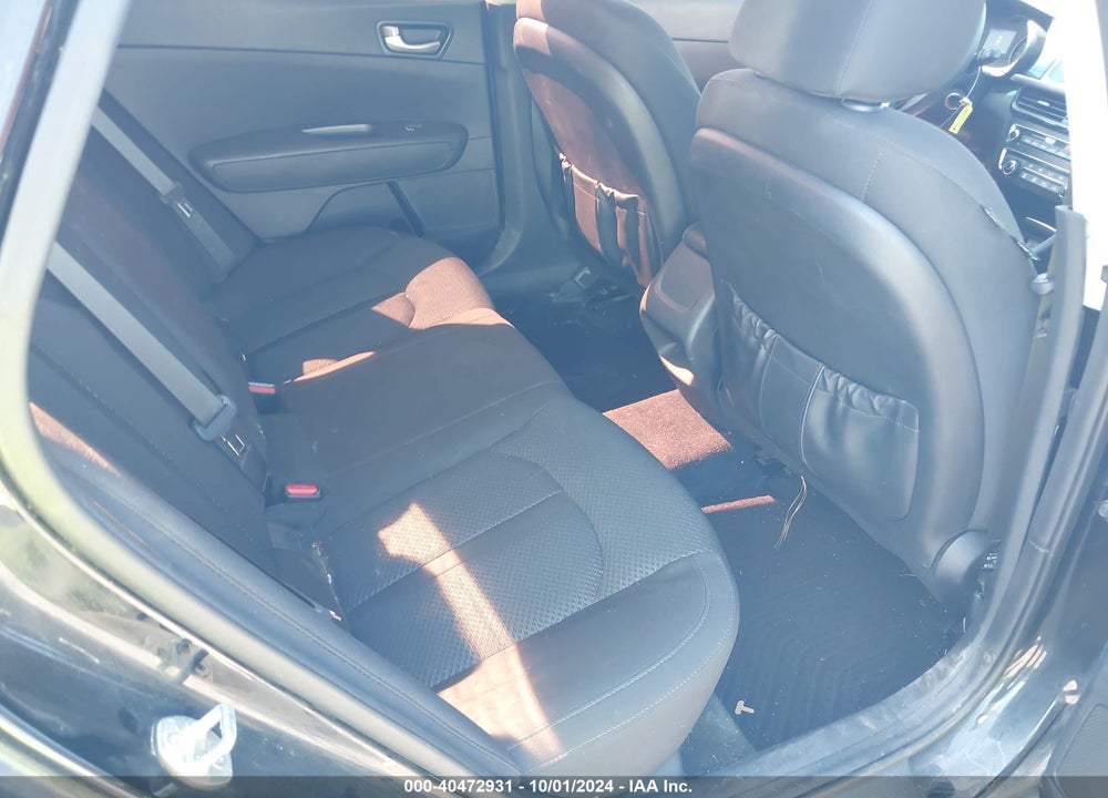 2018 KIA OPTIMA LX VIN: 5XXGT4L3XJG266239