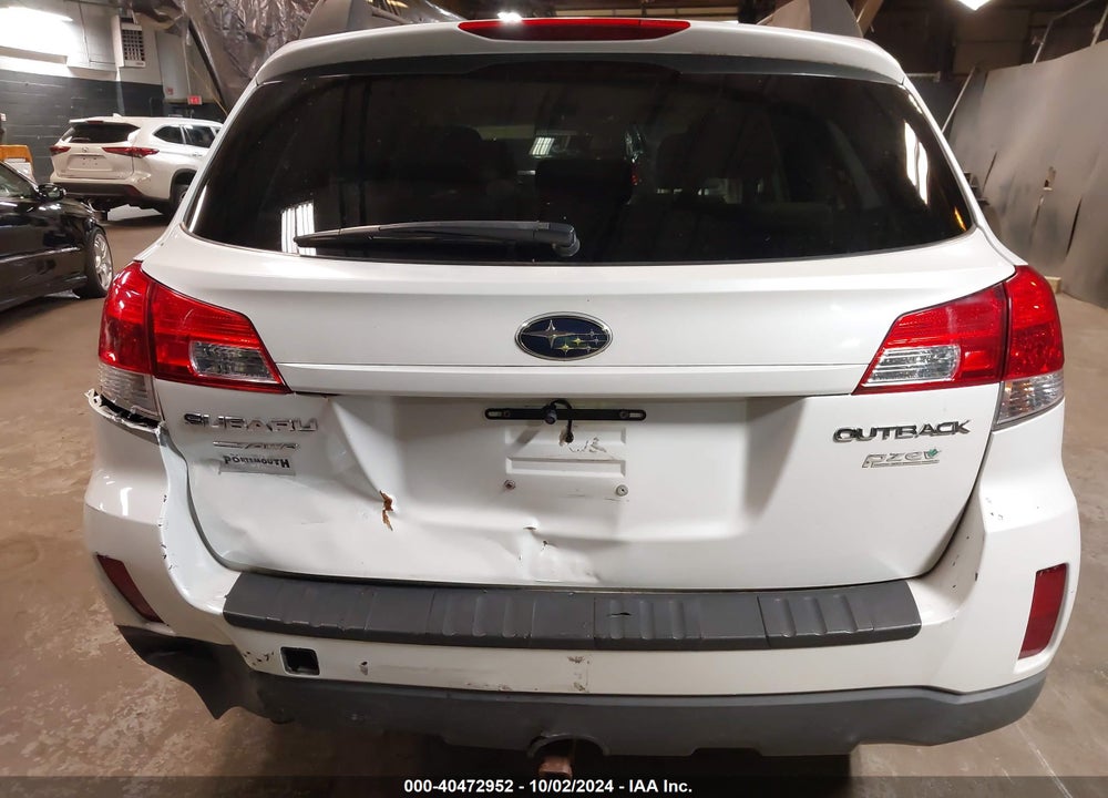 2011 SUBARU OUTBACK 2.5I PREMIUM VIN: 4S4BRBCC6B3382452
