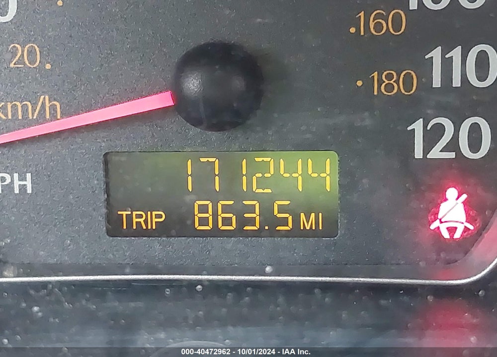 2004 SATURN ION 1 VIN: 1G8AG52F14Z100375