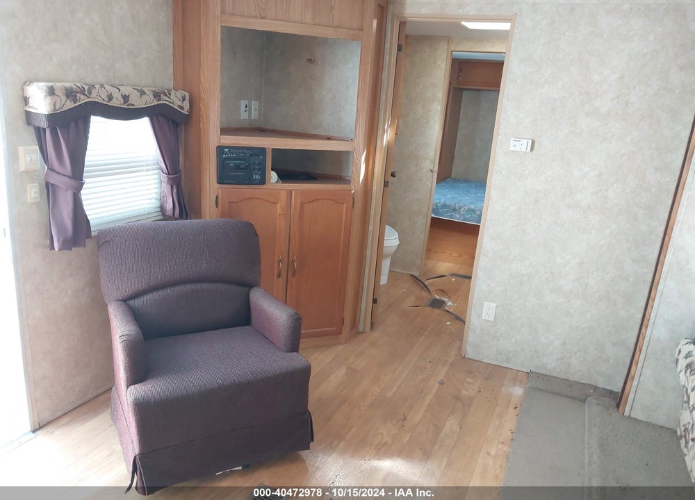 2007 SALEM OTHER VIN: 4X4TSME237A297045