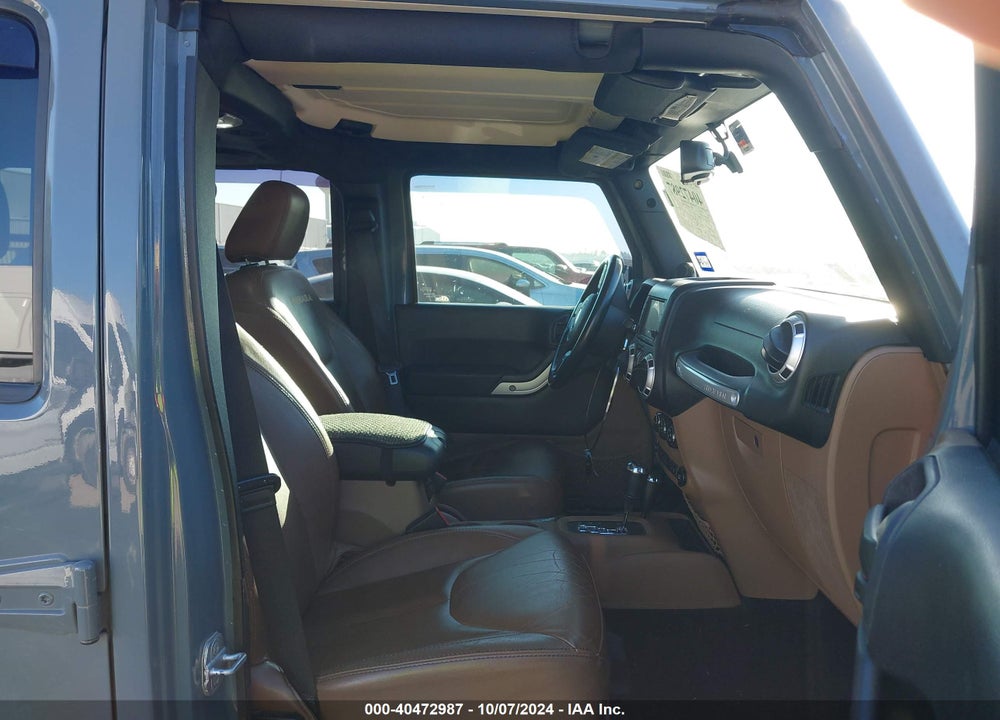2014 JEEP WRANGLER UNLIMITED SAHARA VIN: 1C4HJWEG6EL104653