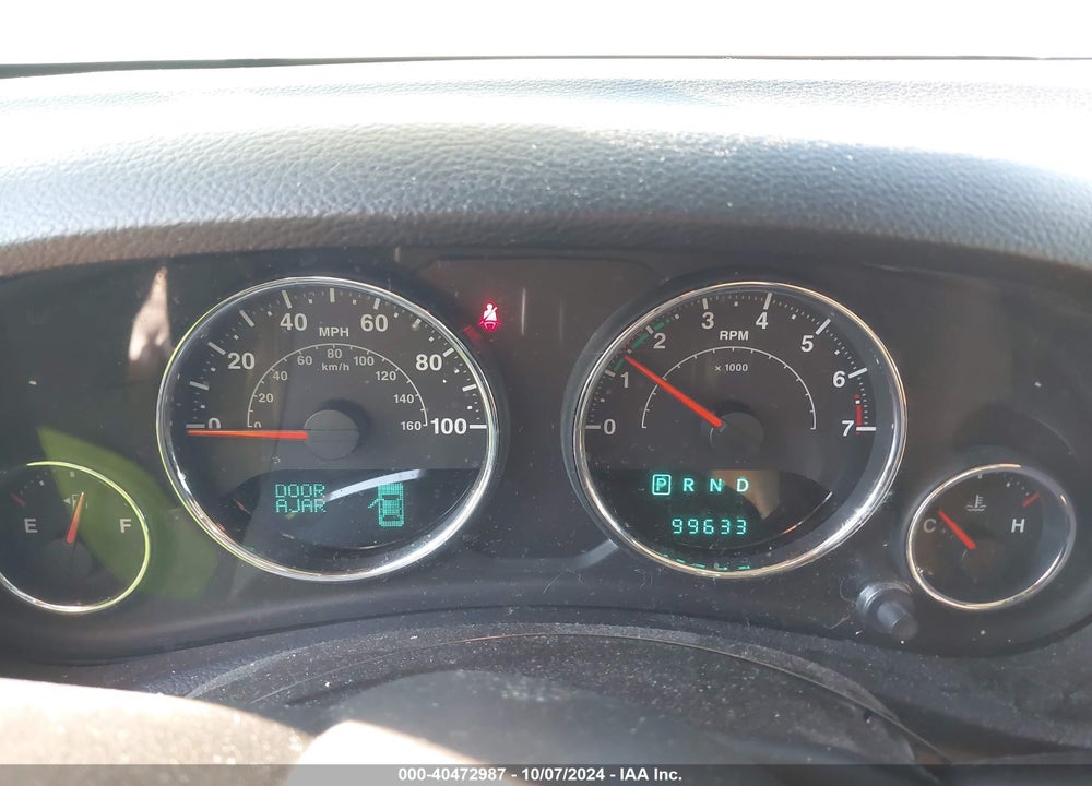 2014 JEEP WRANGLER UNLIMITED SAHARA VIN: 1C4HJWEG6EL104653