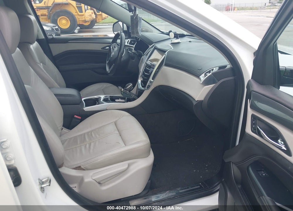 2015 CADILLAC SRX STANDARD VIN: 3GYFNAE36FS638639