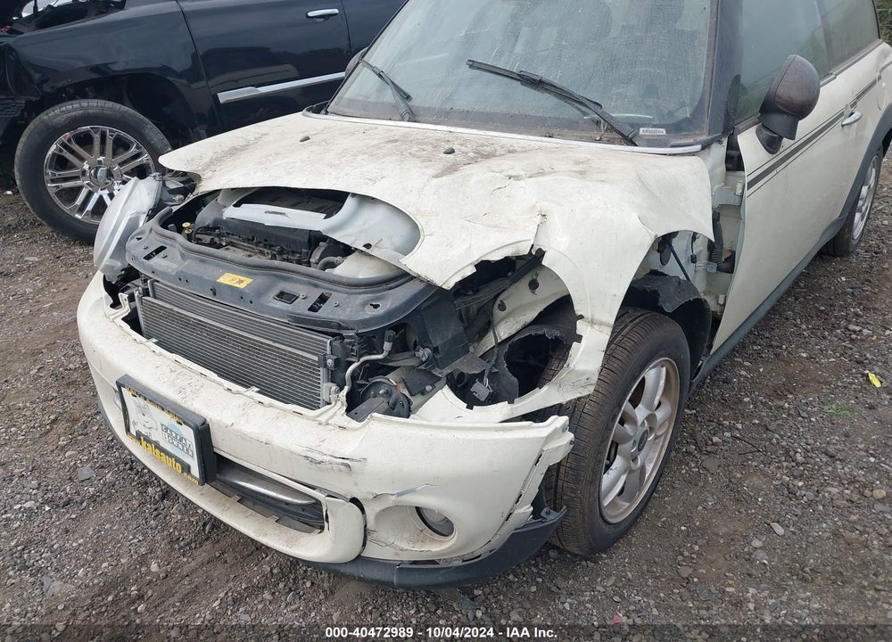2013 MINI CLUBMAN COOPER VIN: WMWZF3C55DT490189