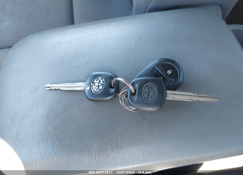 2007 TOYOTA TACOMA BASE V6 VIN: 5TEUU42N17Z375993